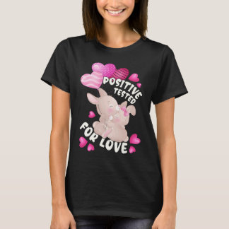 Valentine's day for couples bunnies with heart bal t shirt