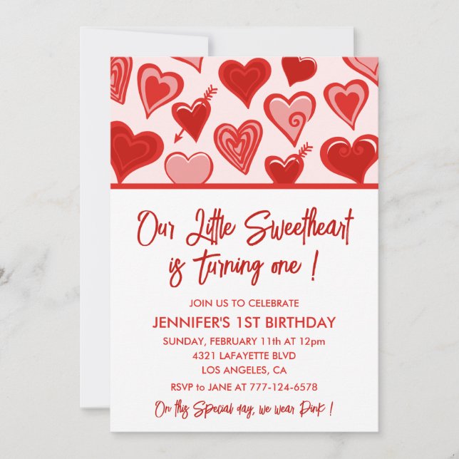 Valentines day första födelsedagsinbjudan som går  inbjudningar (Framsida)