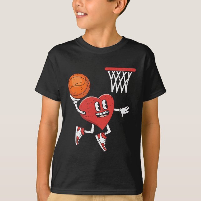 Valentines day Heart Dunking Basketball Boys Girls T Shirt (Framsida)