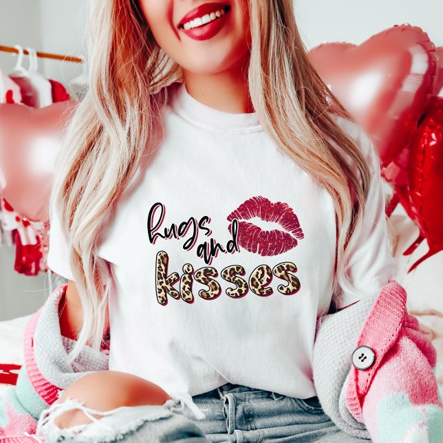 Valentines day Hugs och Kisses T Shirt (Skapare uppladdad)
