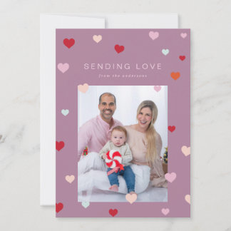 Valentines små hjärtan flyter julkort