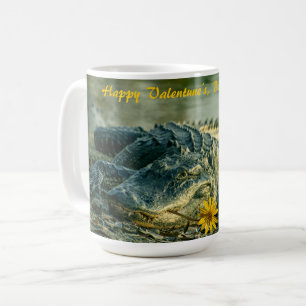 Valentinesalligator med träsksolrosen kaffemugg