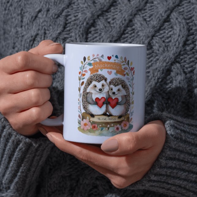 Valentineser för personligen Cute Hedgehogs Hedgeh Kaffemugg (Cute Hedgehogs Hedgehugs personalized Valentines Coffee Mug by Ricaso Add your own name )