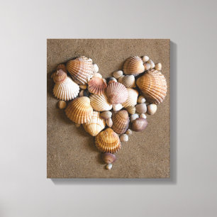 Valentinhjärta som göras med snäckor canvastryck