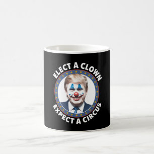 Välj en clown, förvänta dig en cirkus rolig politi kaffemugg