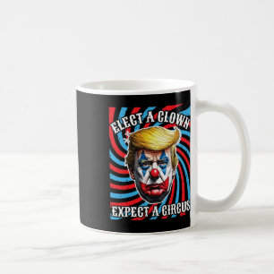 Välj en sluten förväntning på en cirkus kaffemugg