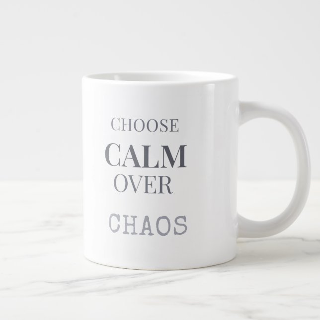 Välj lugn framför kaos Minimalistisk citat-typogra Jumbo Mugg (Höger)