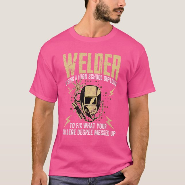 Väljare som använder högskoleexamen t shirt (Framsida)