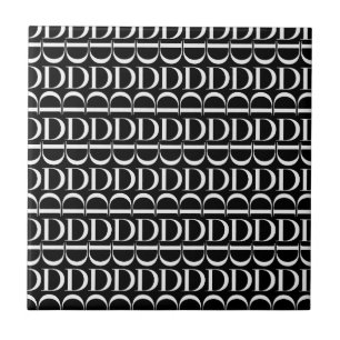Väljer initialt brev D för monogramen, Kakelplatta