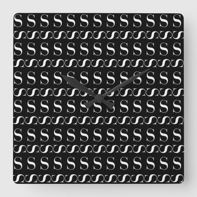 Väljer initialt brev S för monogramen, Fyrkantig Klocka (Framsida)