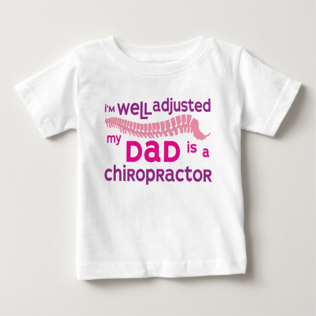 Väljusterad - min Pappa är en chiropraktor T Shirt (Framsida)