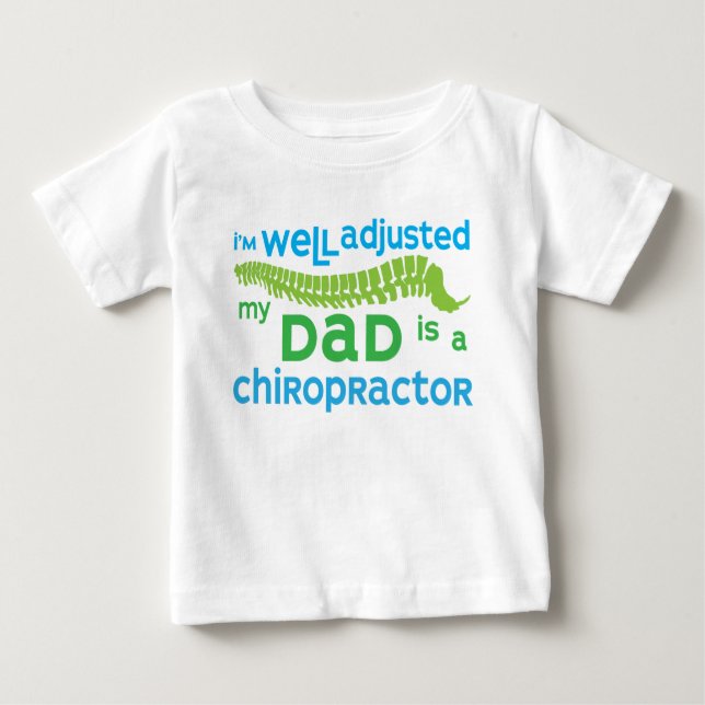 Väljusterad - min Pappa är en chiropraktor T Shirt (Framsida)
