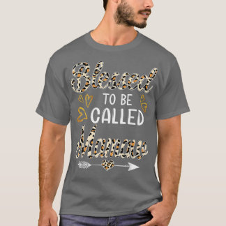 Välkänd för att kallas Mamaw Leopard Funny Mamaw T Shirt
