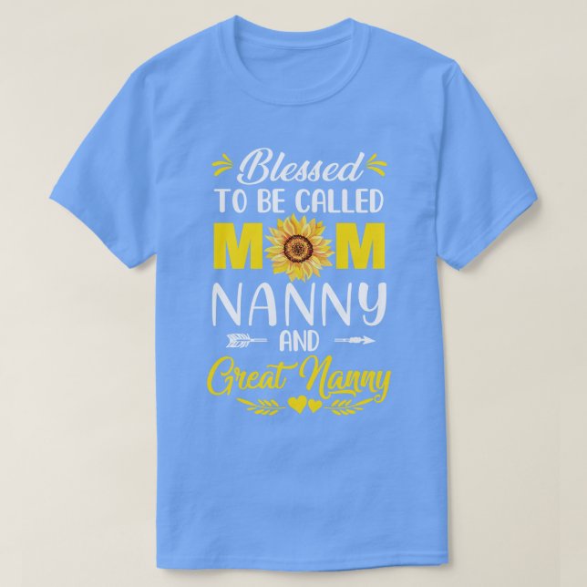 Välkänd för att kallas Mamma Nanny Underbar Nanny  T Shirt (Design framsida)