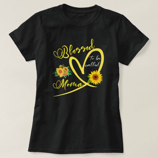 Välkänd för att kallas Moma Solros Heart Mammor T Shirt (Design framsida)