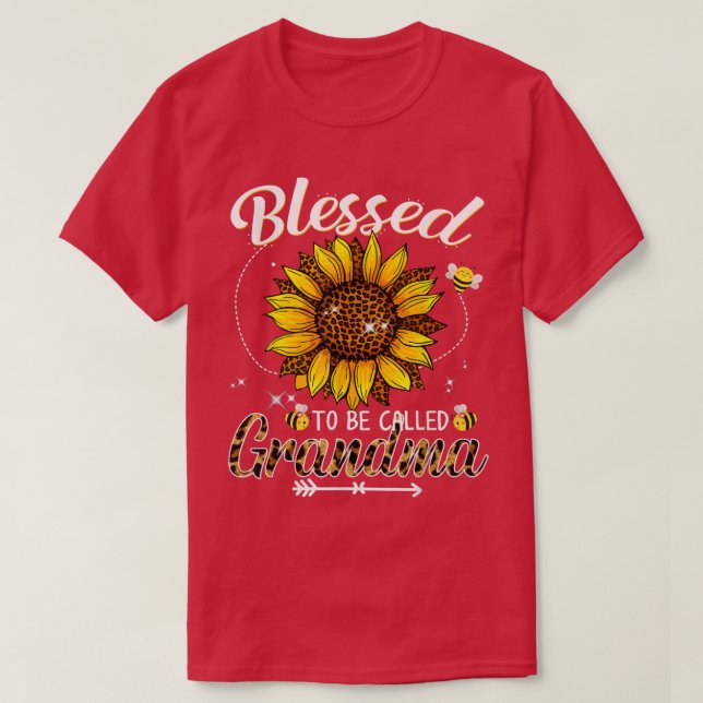 Välkänd som "Grandma Funny Leopard Sunflow" T Shirt (Design framsida)
