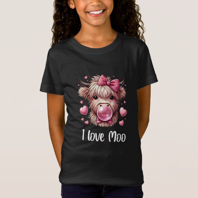 Välkomlig Valentine Highland Cow (vit text) T Shirt (Framsida)