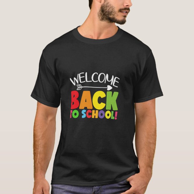 Välkommen Back to school Arrow Teacher T Shirt (Framsida)