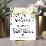 Välkommen Möhippa Blommigt Rosa WELCOME SIGN Poster<br><div class="desc">Eleganten VÄLKOMNAR helt enkelt MÖHIPPANS utformning på vit bakgrund och svart skripttopografi brev med litet hjärta. Vattenfärgad blommigt,  elfenbensbukett med grönenergi. Perfekt för alla teman,  stil eller årstider.</div>