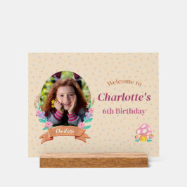 Välkommen till blommigt WAN Cream Barns födelsedag