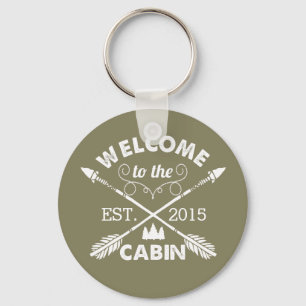 Välkommen till Cabin Rustic Olive & White Nyckelring