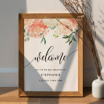 Välkommen till CORA Peach Blommigt Möhippa Poster<br><div class="desc">Cora-samlingen är en häpnadsväckande vacker formgivning som förkroppsligar själva kärnan i romantik och elegans. De känsliga blommigtarna med vattenfärg, med mjuka persikor och toner, är en fantastisk visuell återgivning av den skönhet och ära som finns i naturen. Varje biet har varit designat för att komplettera varandra och skapat ett sammanhängande...</div>