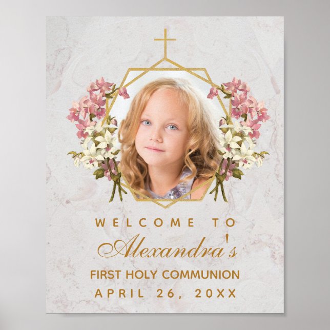 Välkommen till First Communion Girl Photo Rosa Orc Poster (Framsidan)
