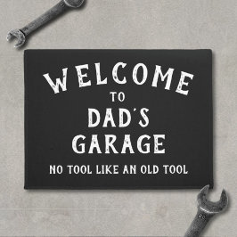 Välkommen till Pappa Garage Funny Black Doormat