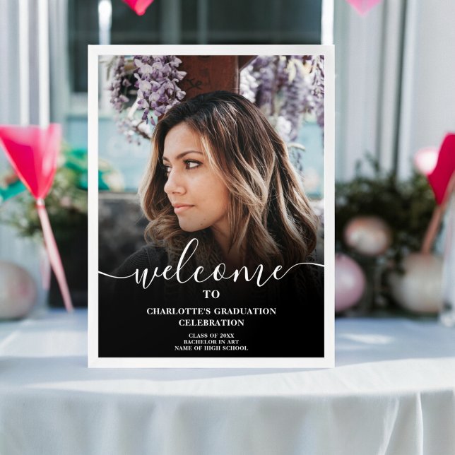 Välkommen till studenten poster (Black and white elegant script welcome graduation poster)