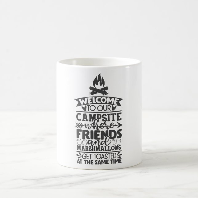 Välkommen till vår glatt campingplats kaffemugg (Center)
