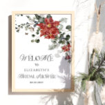 Välkommen till Winter Blommigt Möhippa Poster<br><div class="desc">Vintergruppens Möhippa Välkommen Poster romantik och skönheten i ett vinterunderland med en aning festlig charm. Utformningen har en vattenfärgad illustration av evergreen grenar som dammats med snö och som skapar en mjuk, föränderlig bakgrund för ett firande. Röda blommigtar och bär är sammanflätade med gröna, ge utformningen av säsong, men elegant,...</div>