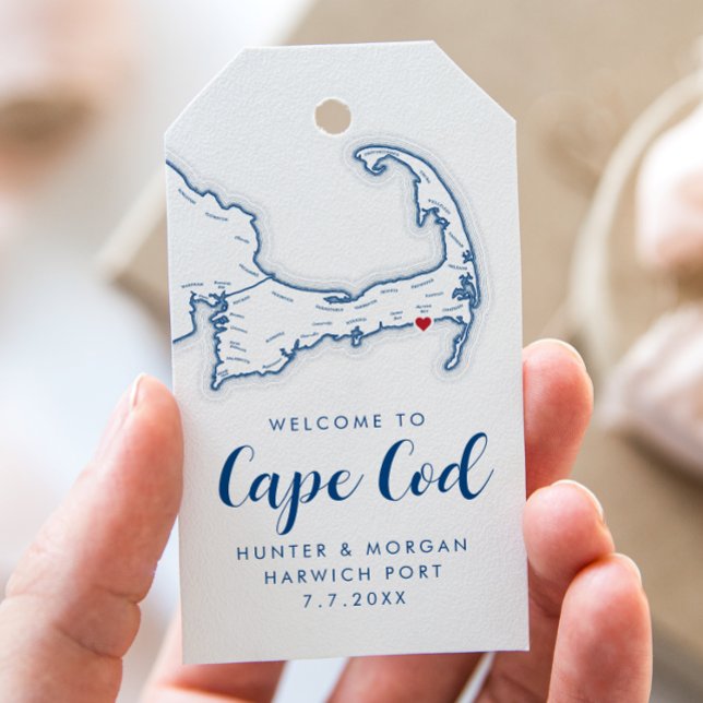Välkommen till Wychmere Beach Klubb Modern Navy Br Presentetikett (Welcome To Cape Cod Wedding Favor Gift Tag with heart over Wychmere from Coastal Map Designs)
