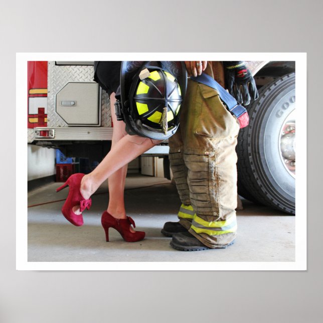 Välkommen tillbaka Firefighter Kiss A Fireman Högk Poster (Framsidan)
