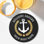Välkomna Aboard Boat Namn Anchor Guld Laurel svart Underlägg Papper Rund<br><div class="desc">En snyggt nautisk uppsättning pappra underlägg med välkommen ombord och din personlig båt namn,  familj namn eller annan önskad text. Har en designad ankarplats för anpassningsbar med löven guld stil och en stjärna på svart eller anpassar enkelt färg för att matcha din nuvarande dekorfärg eller tema.</div>