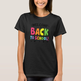 Välkomna Back to school första skollärardagen T Shirt