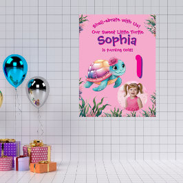 Välkomna till Cute Whimsical Blommigt Turtle Birth Poster