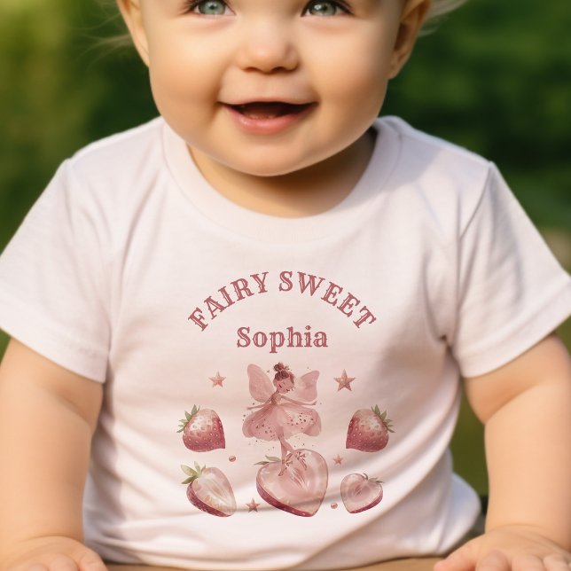 Välkomna till en jordgubbsflicka t shirt (Skapare uppladdad)