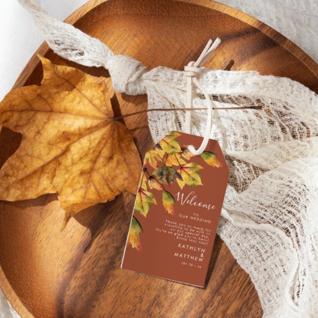 Välkomna till Rustic Brown Autumn Foliage Fall Wed Presentetikett (Skapare uppladdad)