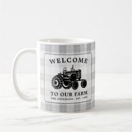 Välkomstfamiljens Namn Farm Tractor White Play Kaffemugg