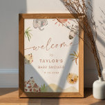 Välkomsthälsa för SAFARI Jungle Animals Baby Showe Poster<br><div class="desc">Försöka en trevlig färd genom vildmarken med den här härliga Safari-temed-samlingen. Med charmerande vattenfärgåtergivningar av vackra djur som ställs mot en bakgrund av muterade ökenhuber,  ger den här samlingen savannahns lugn och  till firande. Perfekt för både babyduschar och födelsedagsfester.</div>