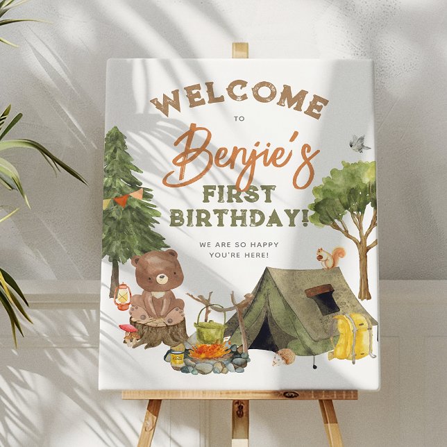 Välkomstskylt för Camper Forest Boy 1st Birthday P Poster (Skapare uppladdad)