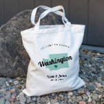 Välkomsttagarskylt för Färg Washington Karta Bröll Tygkasse<br><div class="desc">Bröllop helg välkomnar en presentpåse för gäster från byn till bröllop, med en bild av staten Washington. Du kan redigera färg för vilken del som helst av den här designen och flytta hjärtat till bröllop. Om du vill ändra färg klickar du på Anpassa och "redigera med verktyg i designen". Markera...</div>