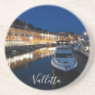 Valletta-vattendistriktet med liten hamn underlägg