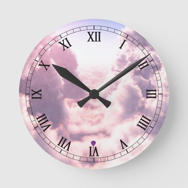 Valley i Clouds Clock Rund Klocka (Framsida)