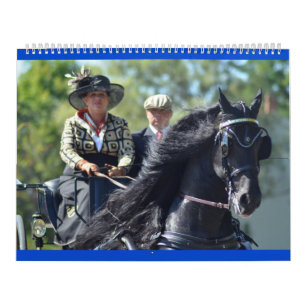 Valnötbackevagn som kör hästShow Kalender