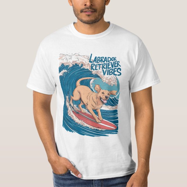 Valpen Surfing Labour Retriever T Shirt (Framsida)