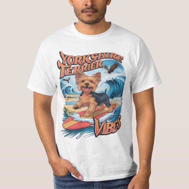 Valpen Wave-Riding Yorkshire Terrier T Shirt (Framsida)