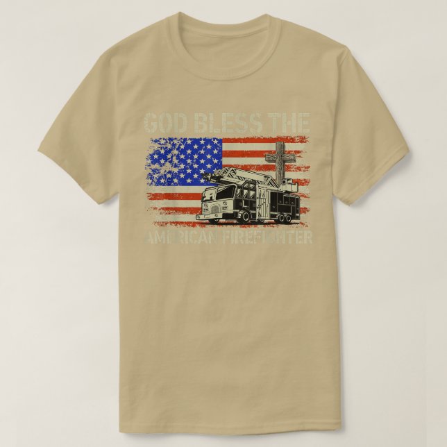 Välsigna dig American Firefighter Flagga America T Shirt (Design framsida)