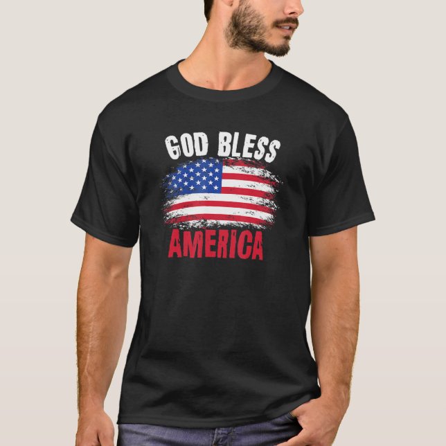 Välsigna dig med amerikanska Flaggor Lycklig 4:e T Shirt (Framsida)