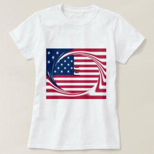 Välsigna dig vårt hem: USA flagga Swirl Art T-shirt